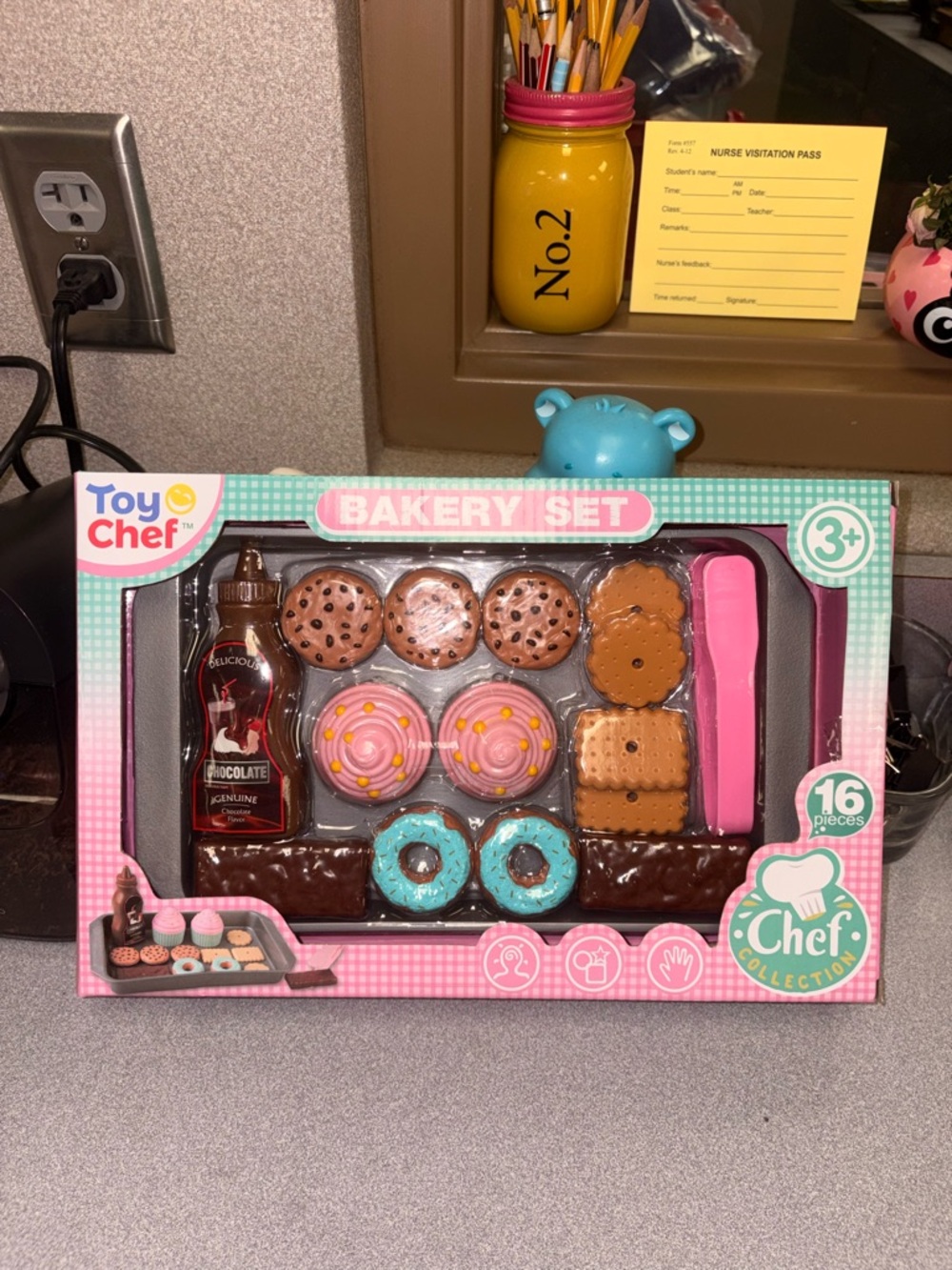 Bakery Playset - Pink & Blue 16-Piece Pretend Pastry Set